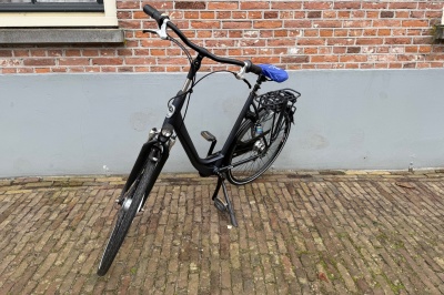 Gazelle Orange C7 LTD